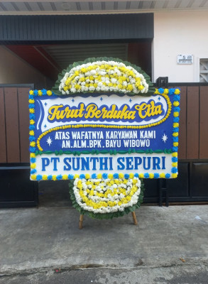 Papan Bunga Duka di Anjongan