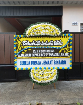 Papan Bunga Duka di Anjongan