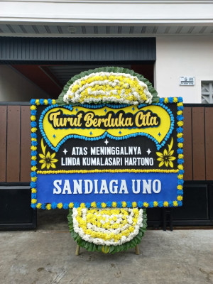 Papan Bunga Duka di Anjongan